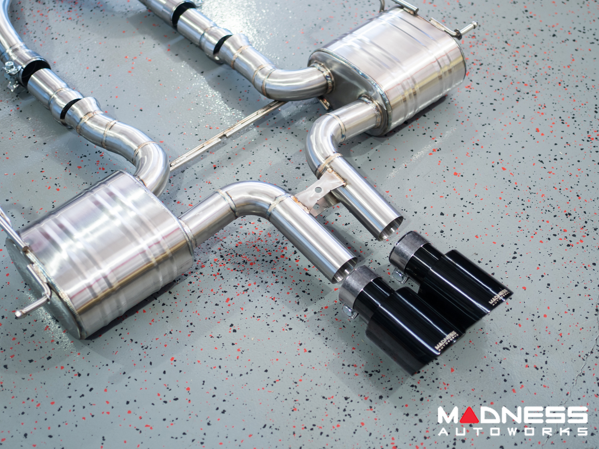 Jaguar F-TYPE Performance Exhaust System - MADNESS - 2.0L Turbo - Center Exit - Black Chrome Exhaust Tips